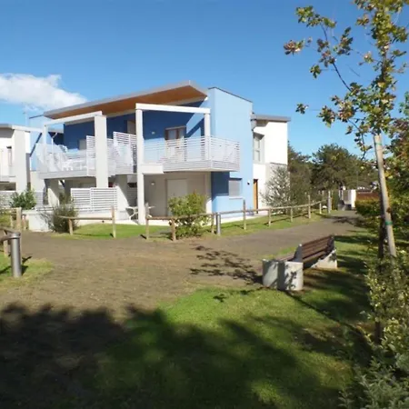 A Peaceful Retreat For Seven Guests In * Bibione